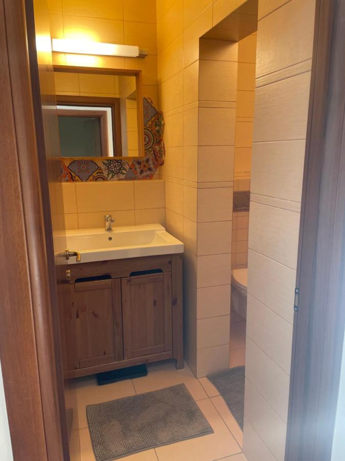 70M2 Romantic Living In The Old Town With Garden Bratislava Luaran gambar