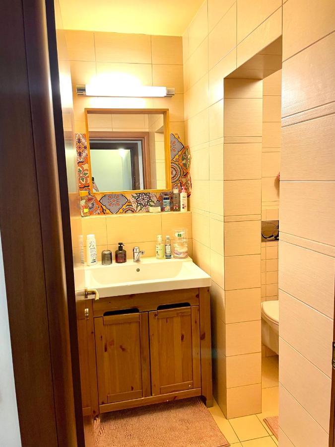 70M2 Romantic Living In The Old Town With Garden Bratislava Luaran gambar
